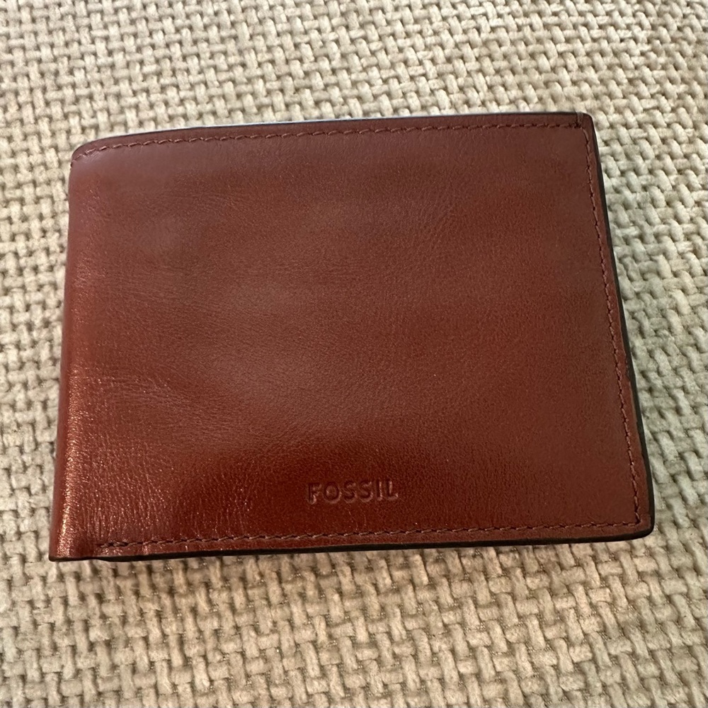 Men’s Fossil Wallet